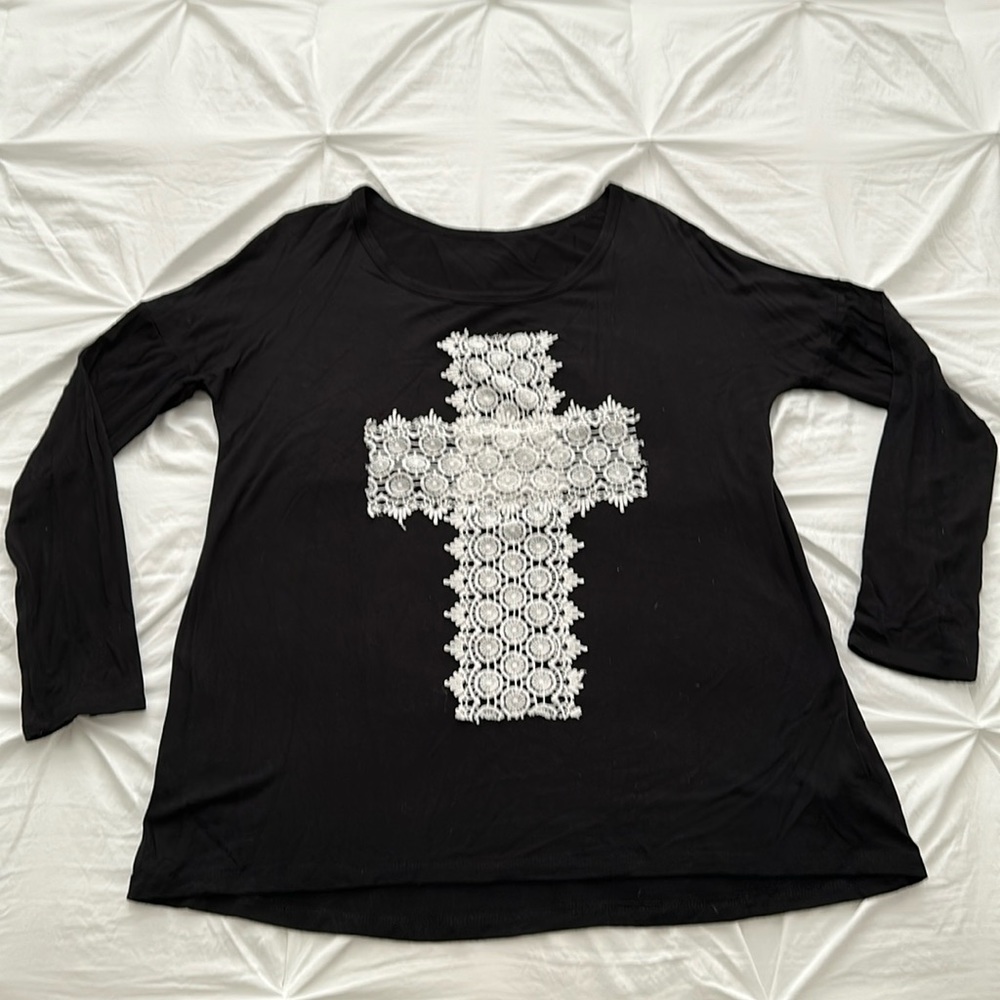 Black long sleeve t-shirt with white lace cross. Size L